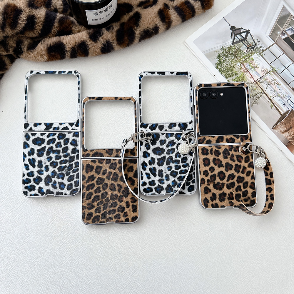 Phone Accessories Charms - حافظة هاتف قابلة للطي بطبعة جلد
