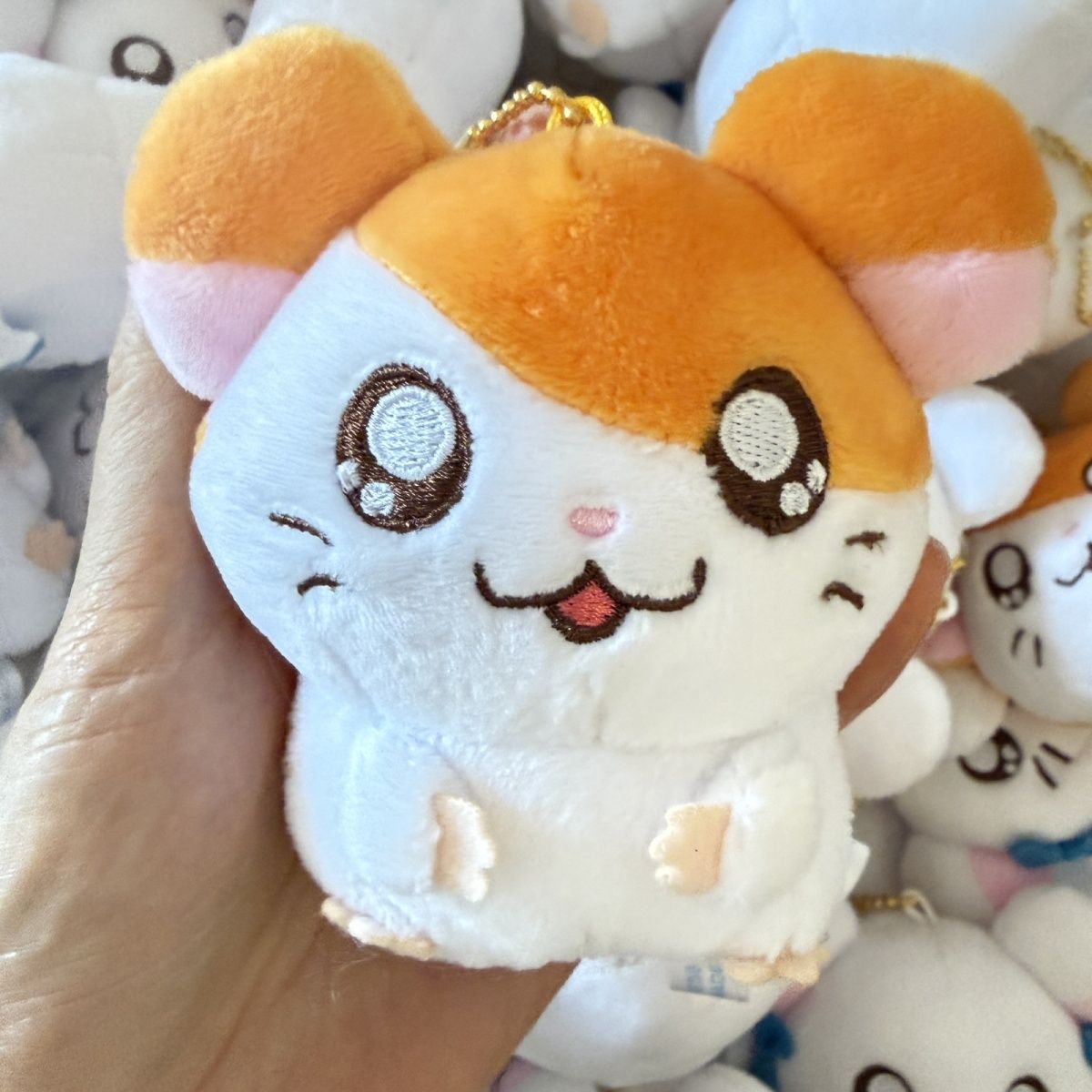 دمية هامتارو بيجو اللطيفة المح - مراجعة Phone Accessories Charms وسعره